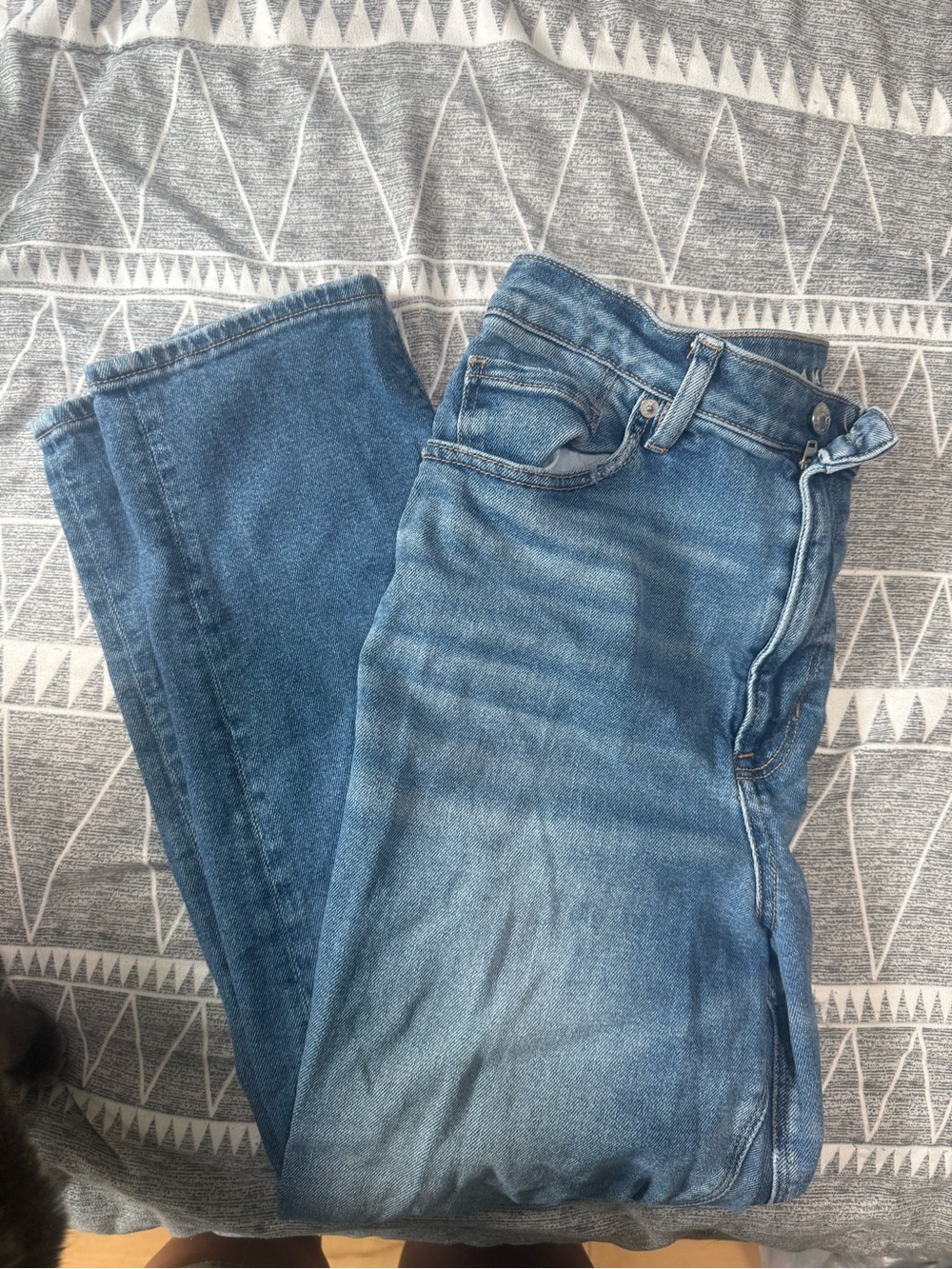 American Eagle Highest Rise Mom Jean